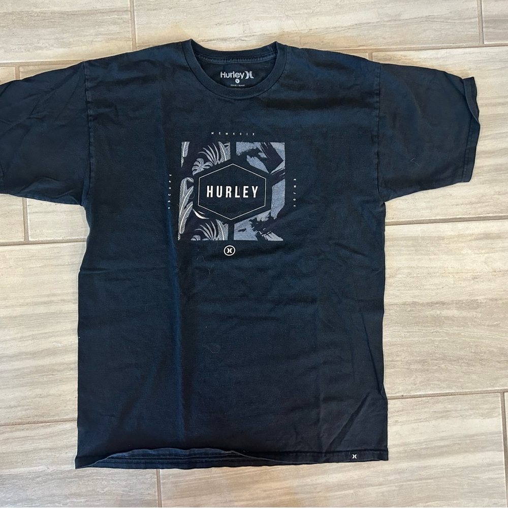 Hurley Navy Graphic Short Sleeve Tee